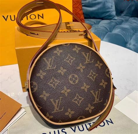 m45149 louis vuitton|Louis Vuitton Boite Chapeau Souple PM ID: M45149 Monogram.